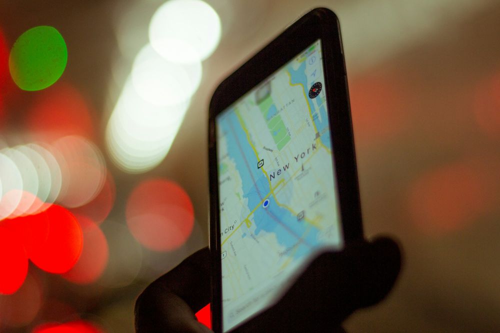Customer searching for nearby businesses on a phone map